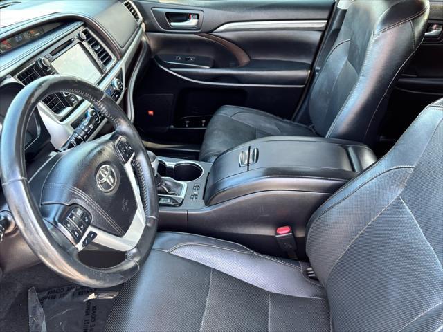 used 2018 Toyota Highlander car, priced at $26,843