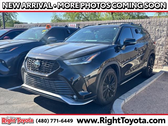 used 2023 Toyota Highlander car, priced at $43,333