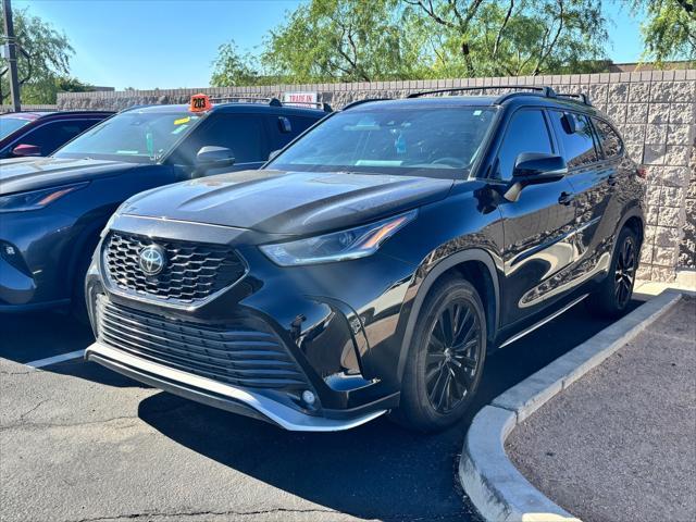 used 2023 Toyota Highlander car, priced at $43,333