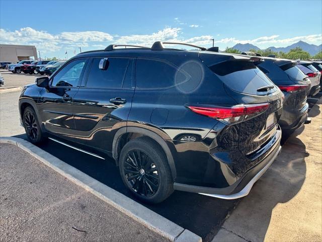 used 2023 Toyota Highlander car, priced at $43,333