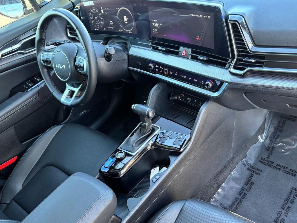 used 2025 Kia Sportage car, priced at $31,000