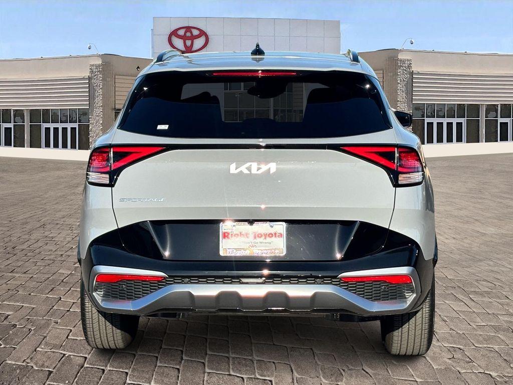 used 2025 Kia Sportage car, priced at $31,000