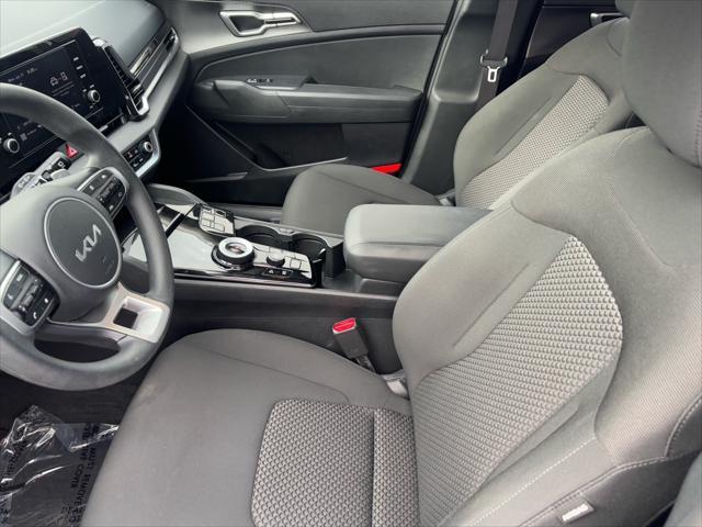 used 2023 Kia Sportage Hybrid car, priced at $23,989