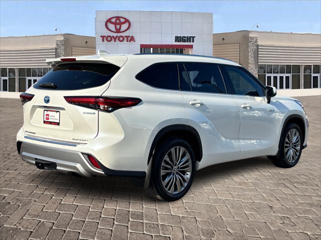 used 2021 Toyota Highlander Hybrid car, priced at $41,742