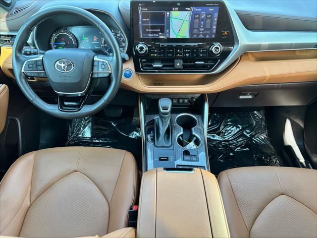 used 2021 Toyota Highlander Hybrid car, priced at $41,742