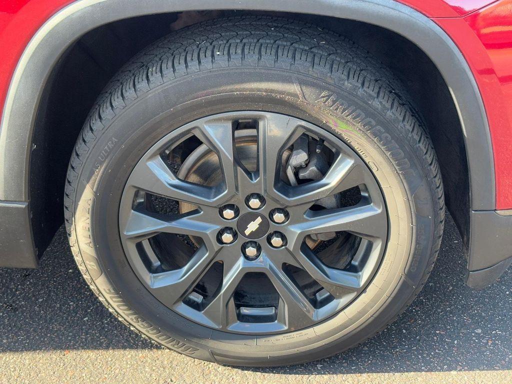 used 2020 Chevrolet Traverse car, priced at $24,883