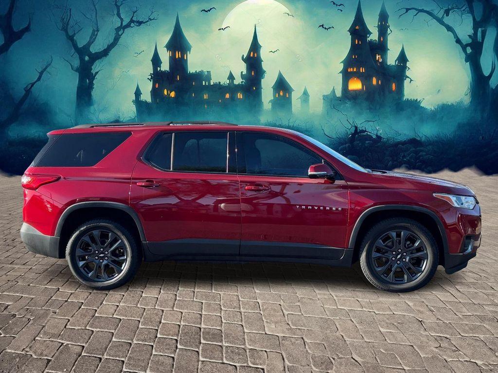 used 2020 Chevrolet Traverse car, priced at $24,883