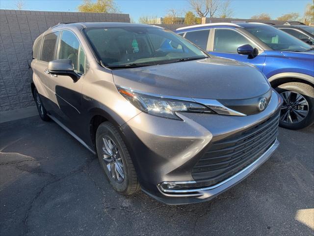 used 2022 Toyota Sienna car, priced at $42,899