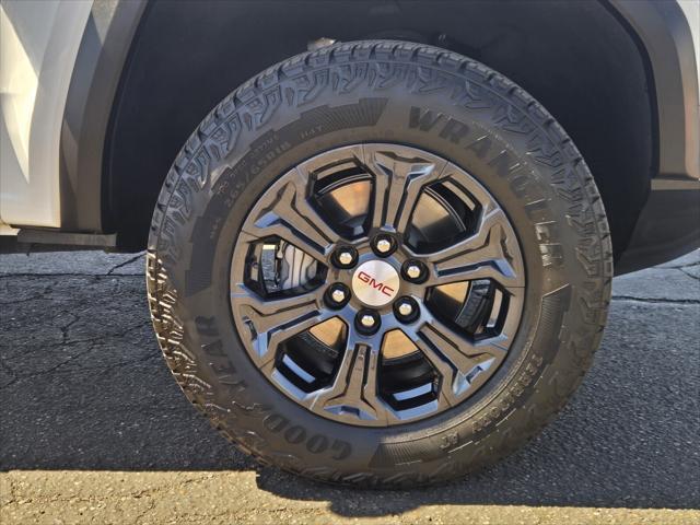 used 2024 GMC Canyon car, priced at $34,483