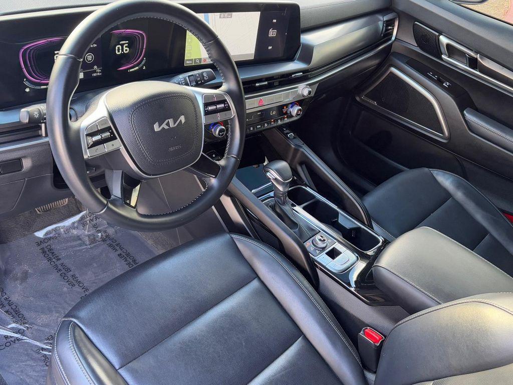 used 2024 Kia Telluride car, priced at $33,652