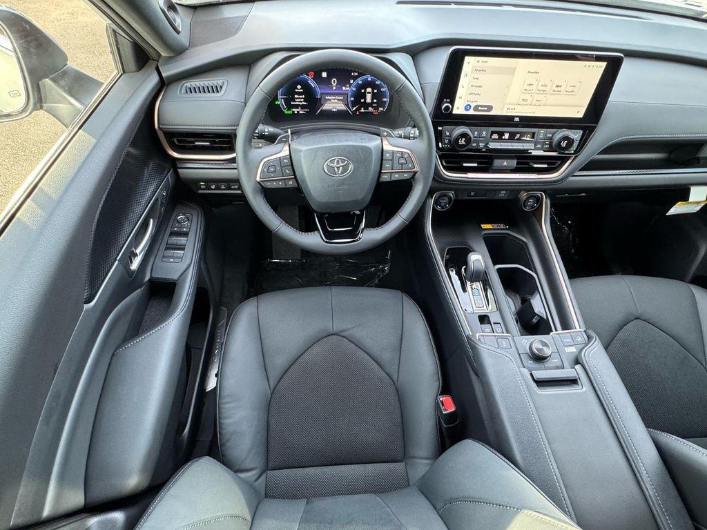 new 2025 Toyota Grand Highlander car, priced at $62,258