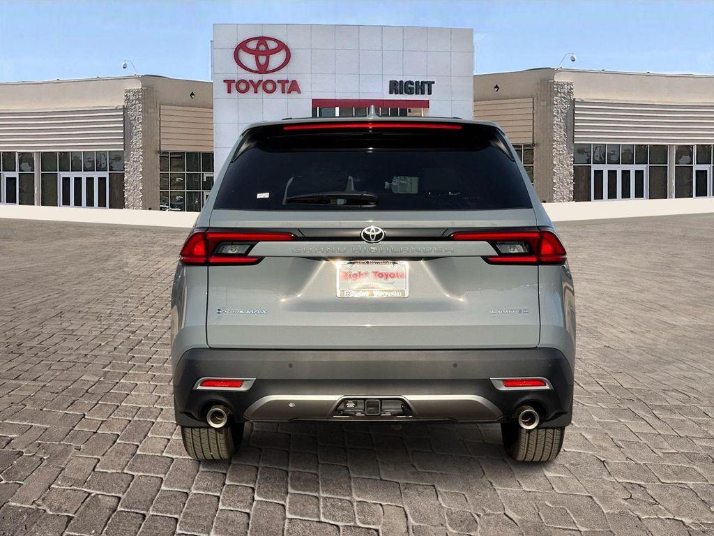 new 2025 Toyota Grand Highlander car, priced at $62,258