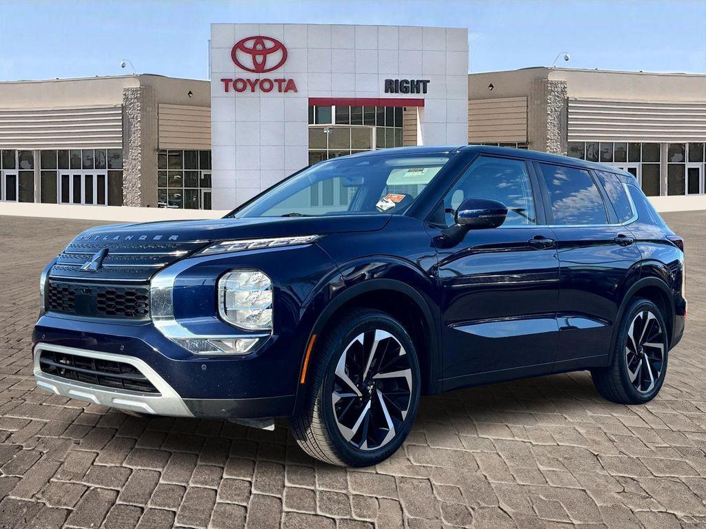 used 2023 Mitsubishi Outlander car, priced at $20,273