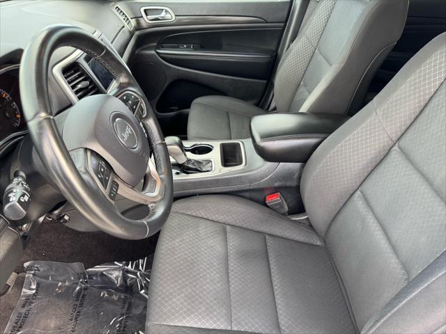 used 2019 Jeep Grand Cherokee car, priced at $17,491