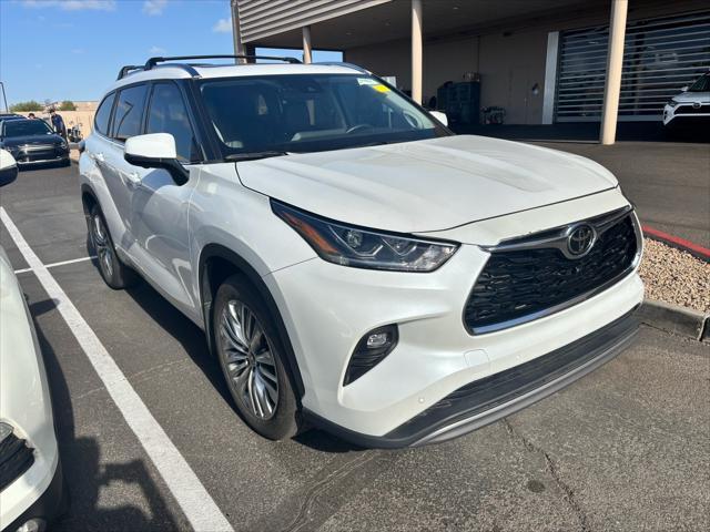 used 2023 Toyota Highlander car