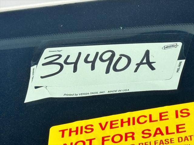 used 2023 Toyota Highlander car