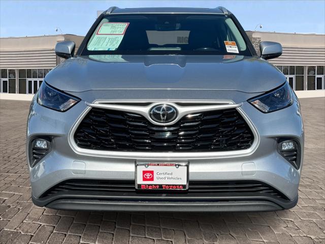 used 2022 Toyota Highlander car, priced at $30,277