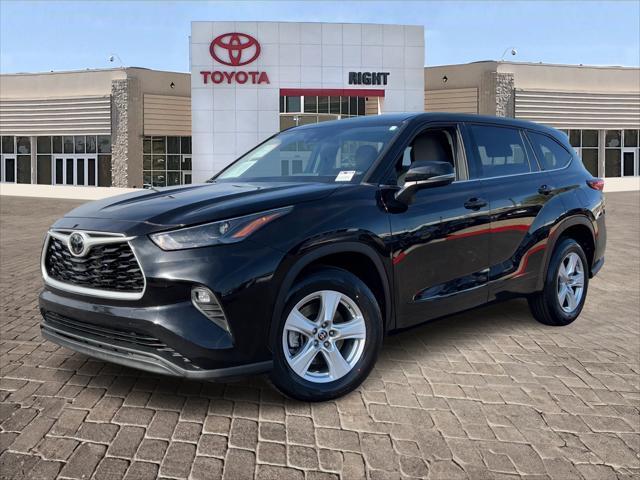 used 2022 Toyota Highlander car, priced at $30,771