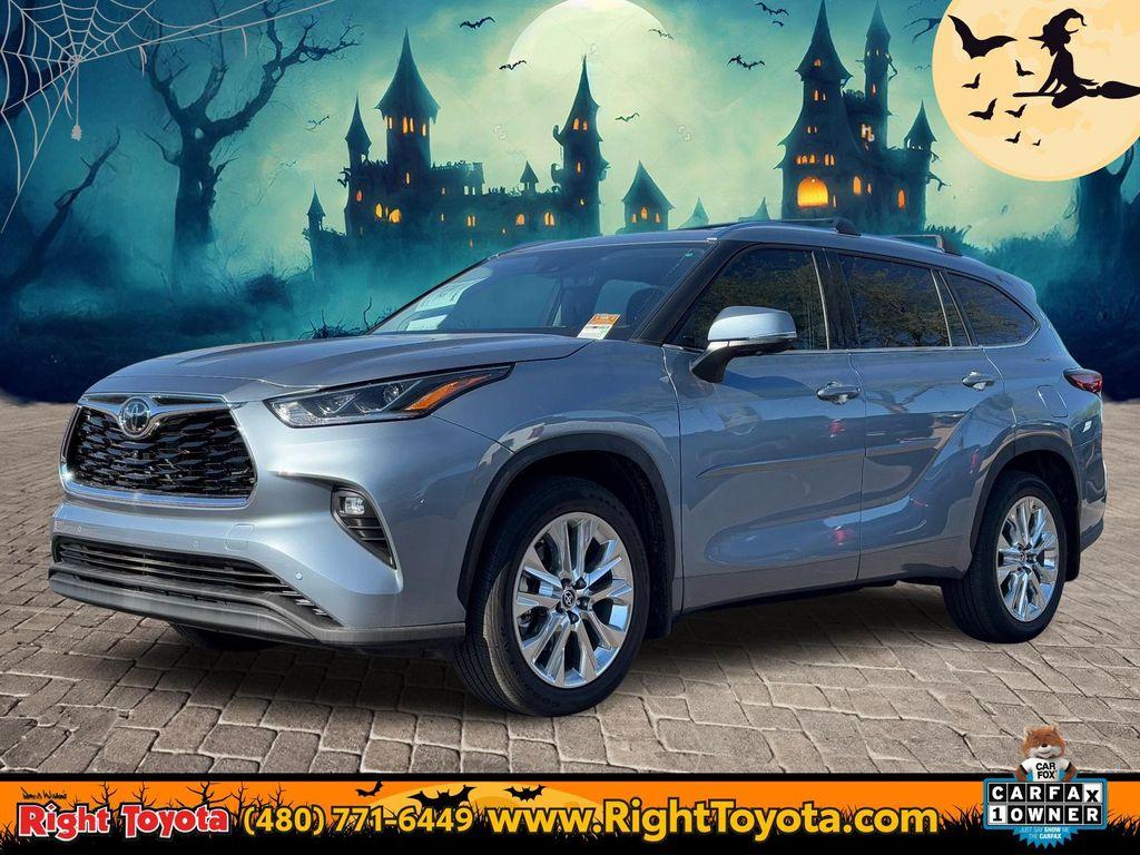 used 2023 Toyota Highlander car, priced at $36,885