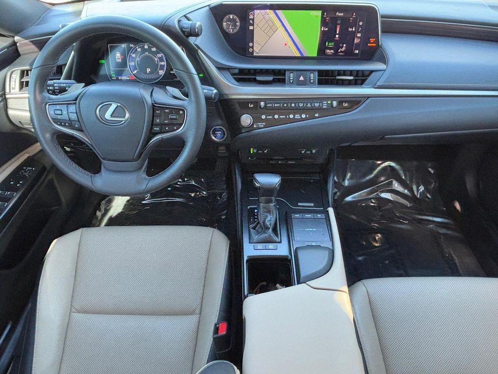 used 2021 Lexus ES 300h car, priced at $29,752