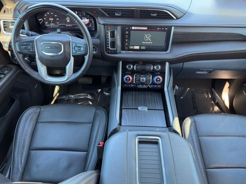 used 2023 GMC Yukon car, priced at $58,744