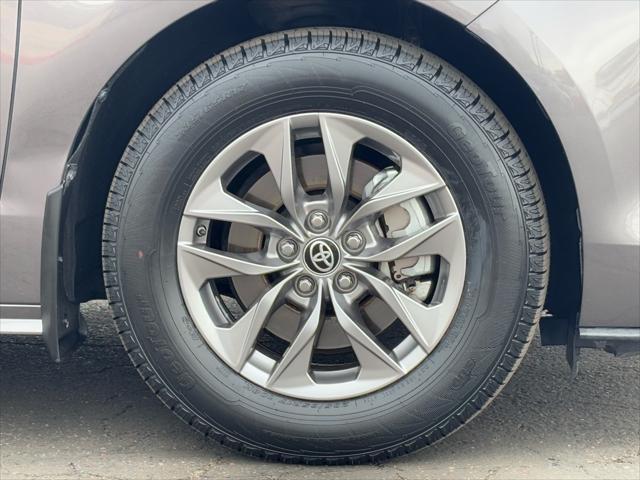used 2023 Toyota Sienna car, priced at $40,365