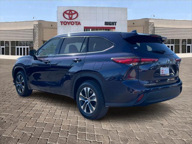 used 2022 Toyota Highlander car, priced at $29,945