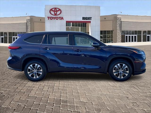 used 2022 Toyota Highlander car, priced at $29,945