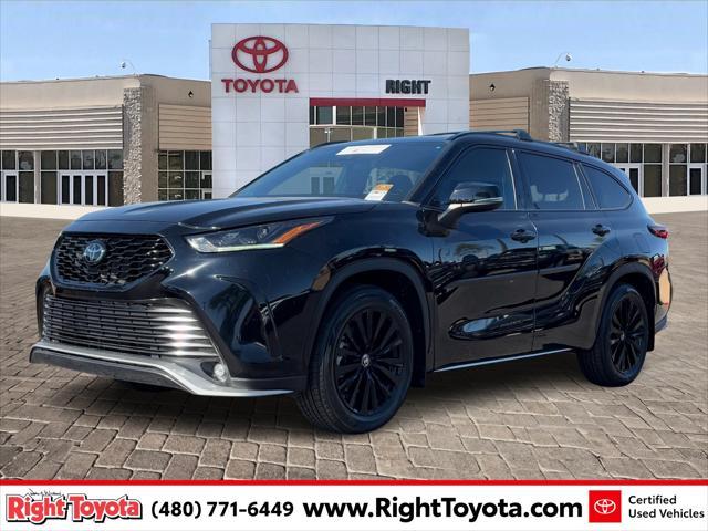 used 2023 Toyota Highlander car, priced at $44,667