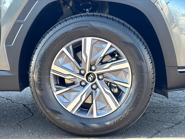 used 2022 Hyundai TUCSON Hybrid car, priced at $18,721