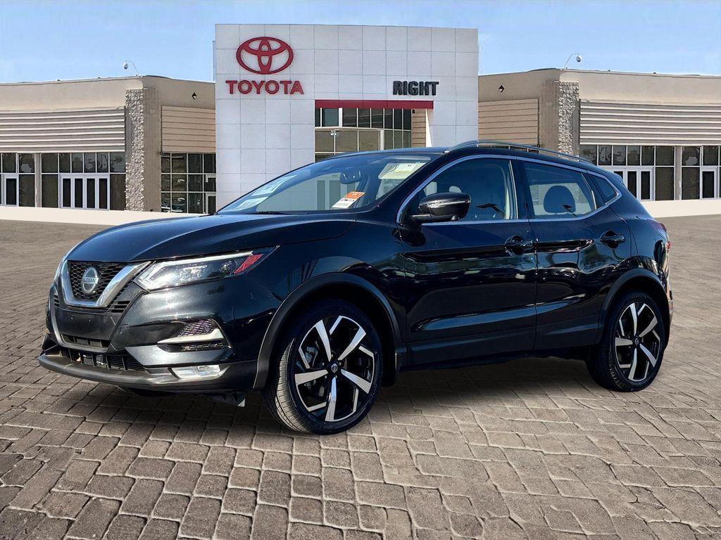 used 2021 Nissan Rogue Sport car, priced at $20,933