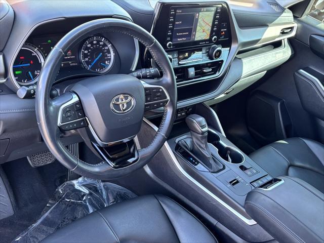 used 2021 Toyota Highlander Hybrid car, priced at $35,889