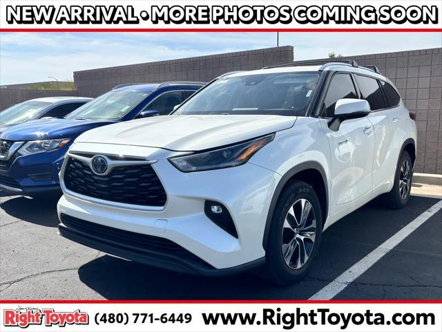 used 2021 Toyota Highlander Hybrid car, priced at $35,889
