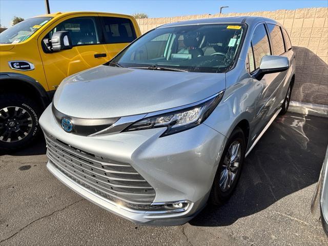 used 2021 Toyota Sienna car, priced at $37,525