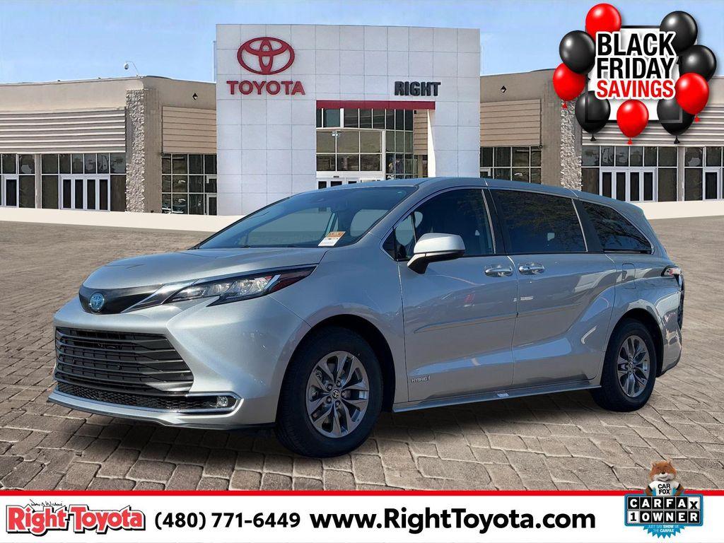 used 2021 Toyota Sienna car, priced at $32,812
