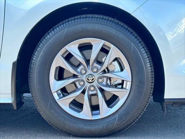 used 2022 Toyota Sienna car, priced at $42,433