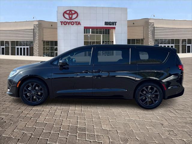 used 2020 Chrysler Pacifica car, priced at $17,277