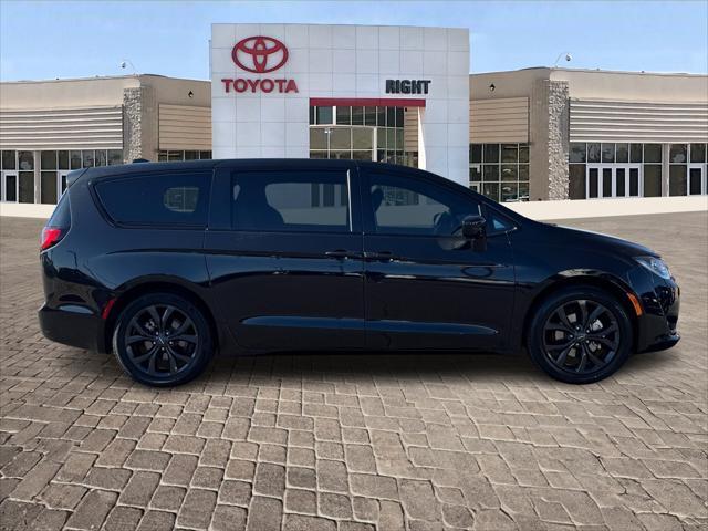 used 2020 Chrysler Pacifica car, priced at $17,277