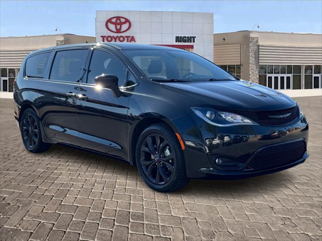 used 2020 Chrysler Pacifica car, priced at $17,277