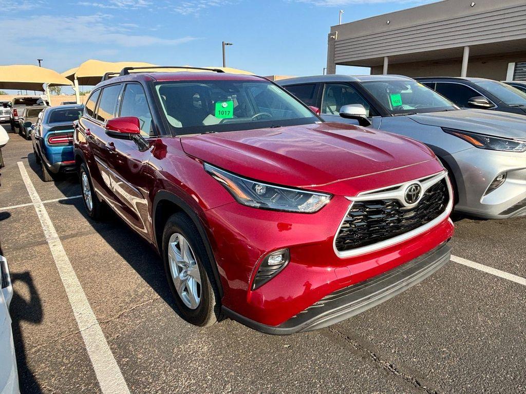 used 2022 Toyota Highlander car, priced at $33,803