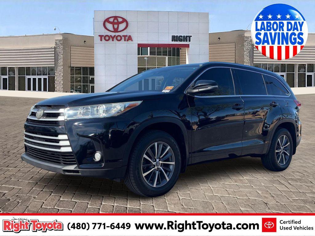used 2018 Toyota Highlander car, priced at $20,989