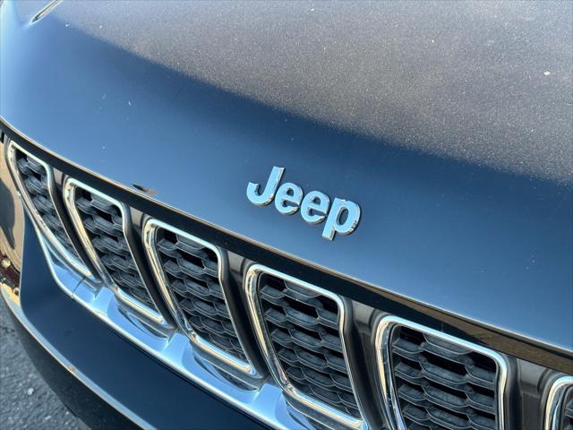 used 2023 Jeep Grand Cherokee car, priced at $27,393