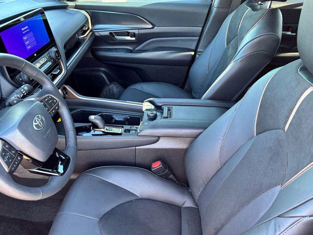 used 2025 Toyota Grand Highlander Hybrid car, priced at $62,557