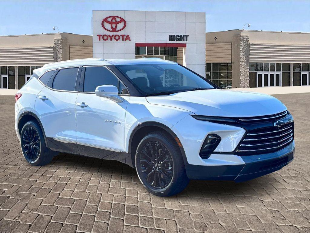 used 2024 Chevrolet Blazer car, priced at $31,865