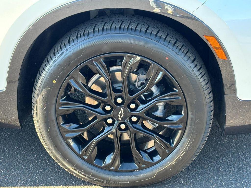 used 2024 Chevrolet Blazer car, priced at $31,865