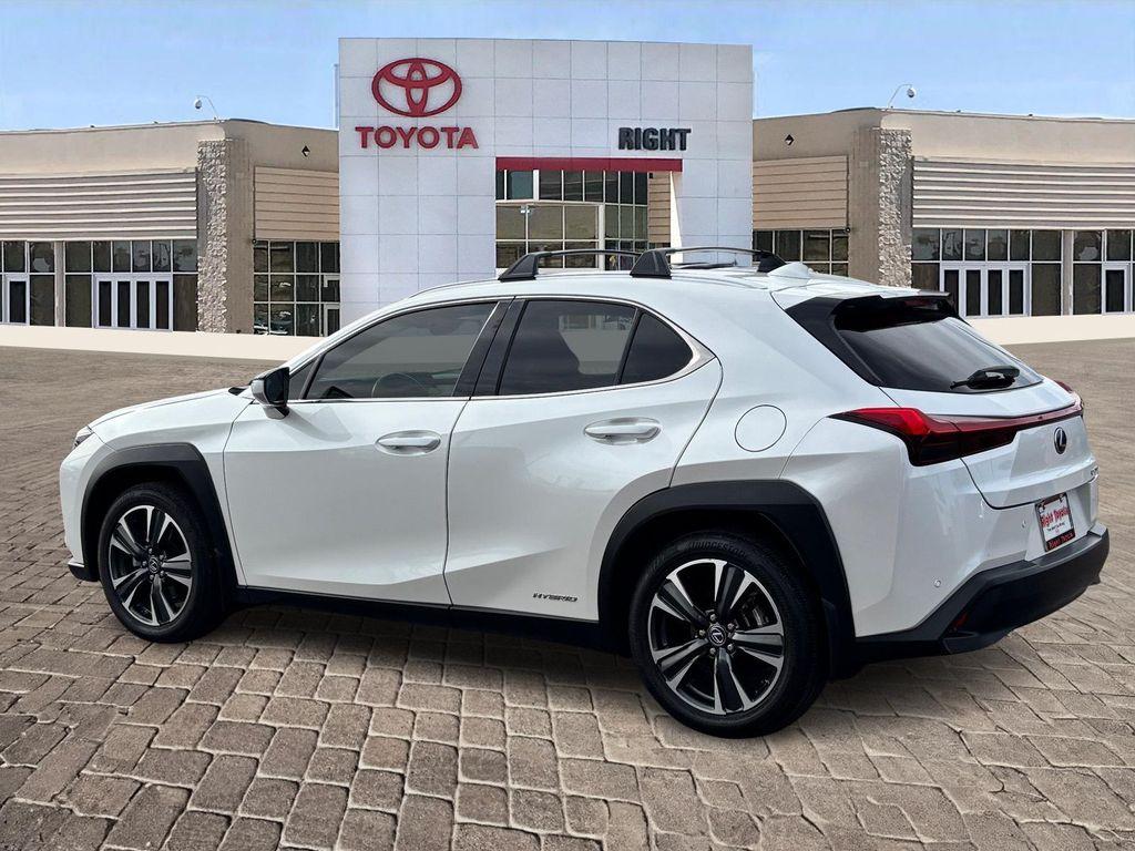 used 2020 Lexus UX 250h car, priced at $23,017