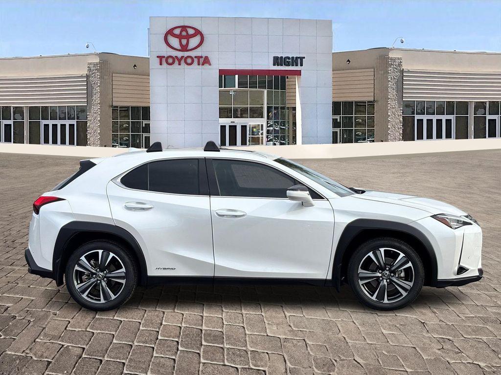 used 2020 Lexus UX 250h car, priced at $23,017