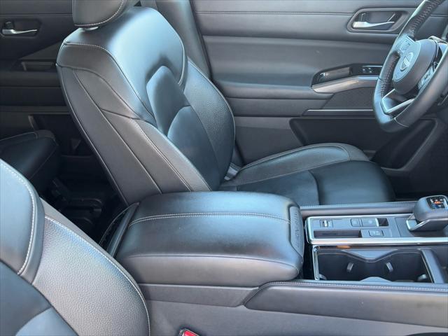used 2022 Nissan Pathfinder car, priced at $28,998