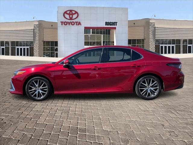 used 2022 Toyota Camry Hybrid car, priced at $27,853