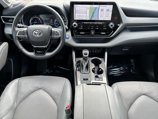 used 2021 Toyota Highlander Hybrid car, priced at $38,680
